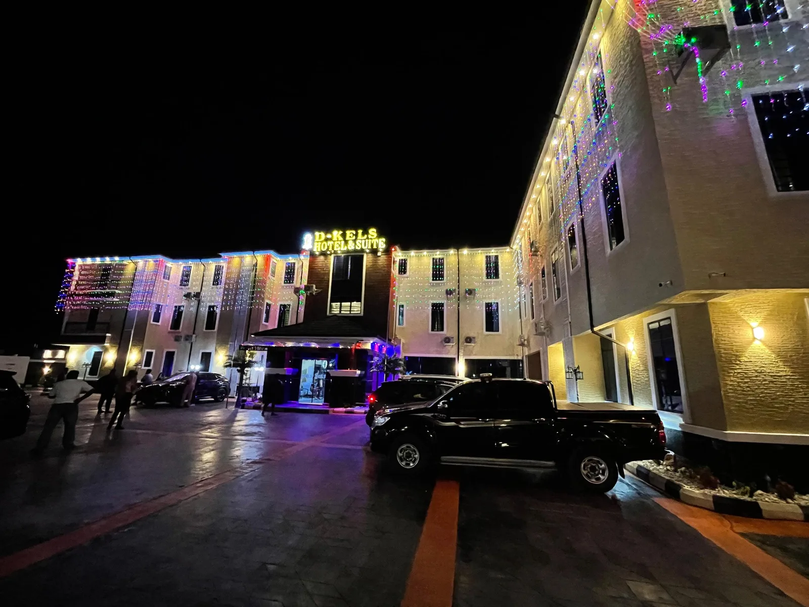 Hotel Construction Company - SR Construction